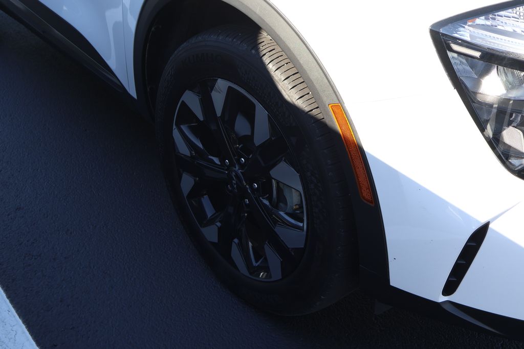 Thumbnail: 2023 Kia Sportage - 5