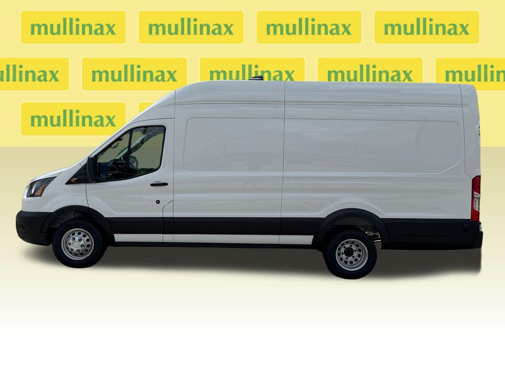 New 2026 White Ford Base image 2