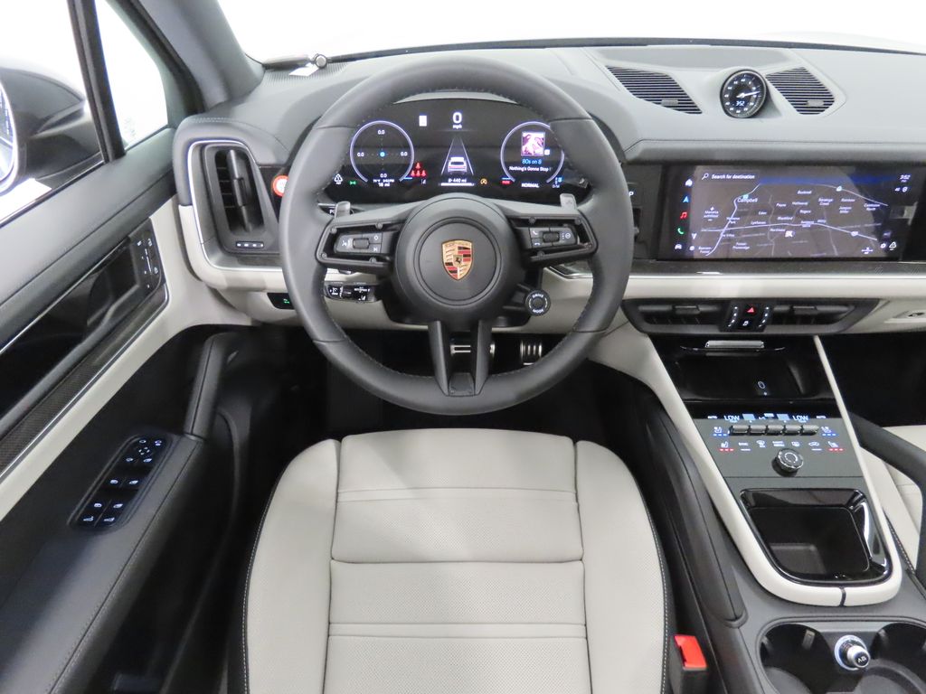 Thumbnail: 2026 Porsche Cayenne - 17