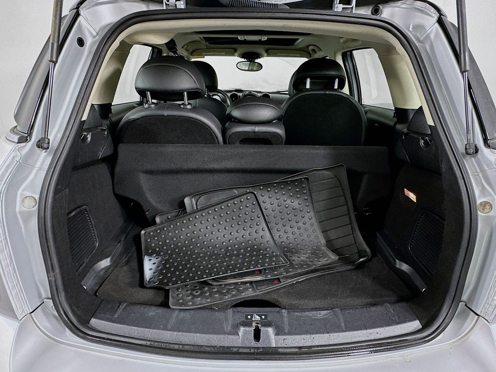 Thumbnail: 2013 MINI Cooper Countryman - 23