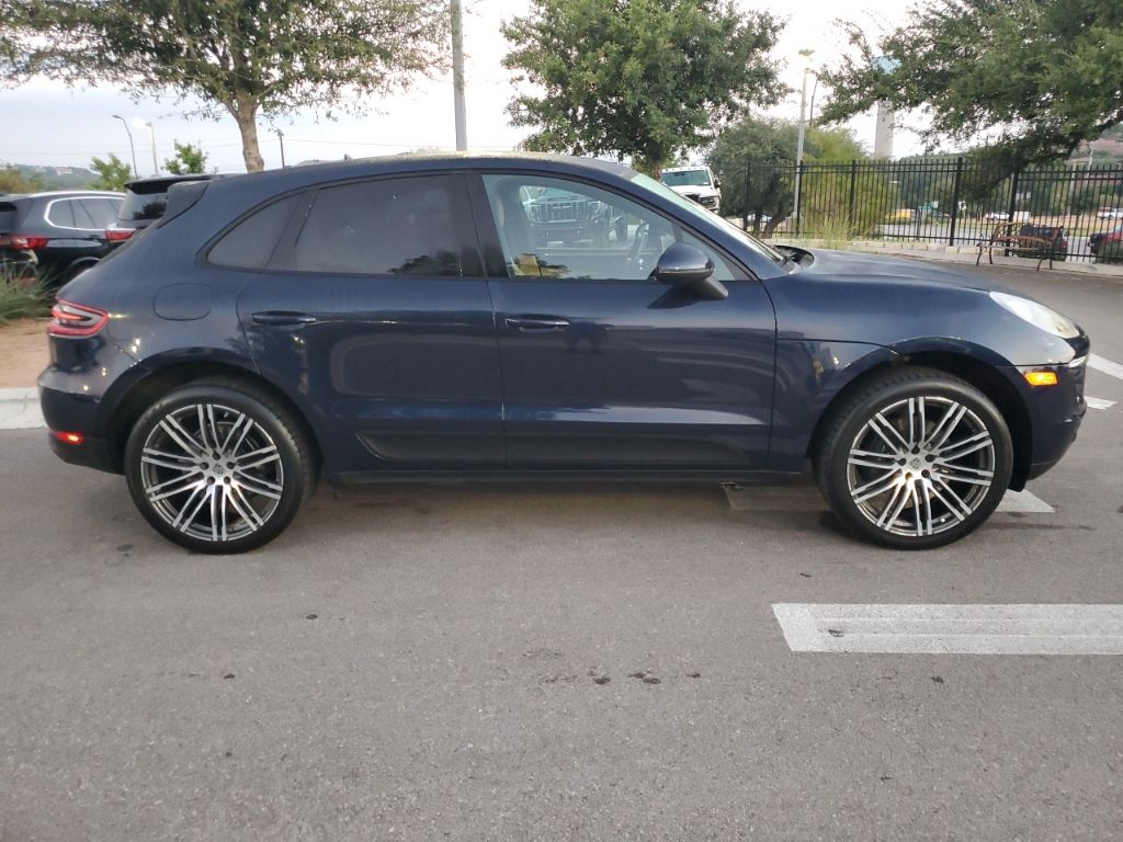 Used Car 2018 Porsche Macan  For Sale Under $25,000 In Austin, Texas