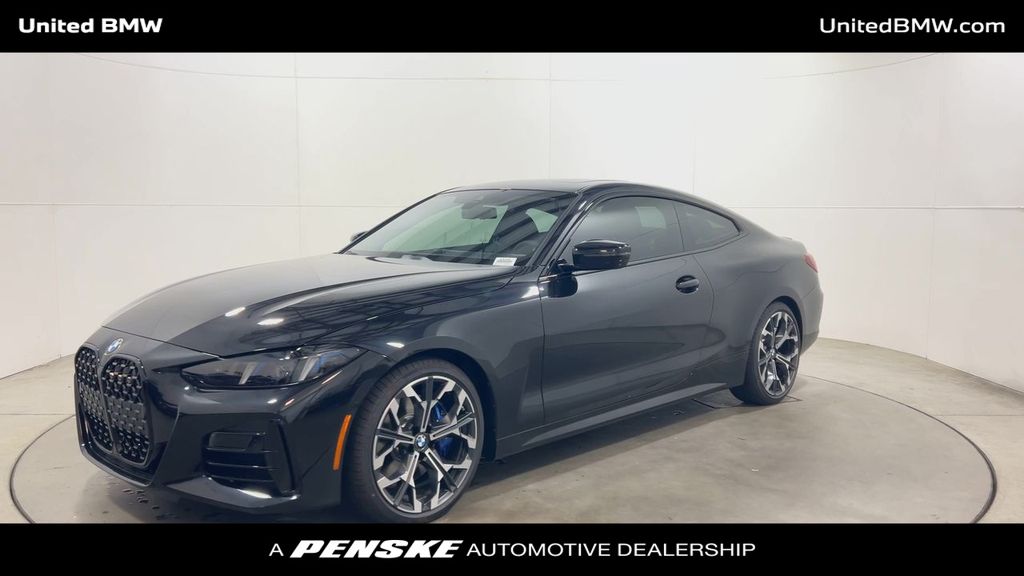 Thumbnail: 2026 BMW 4 Series - 4