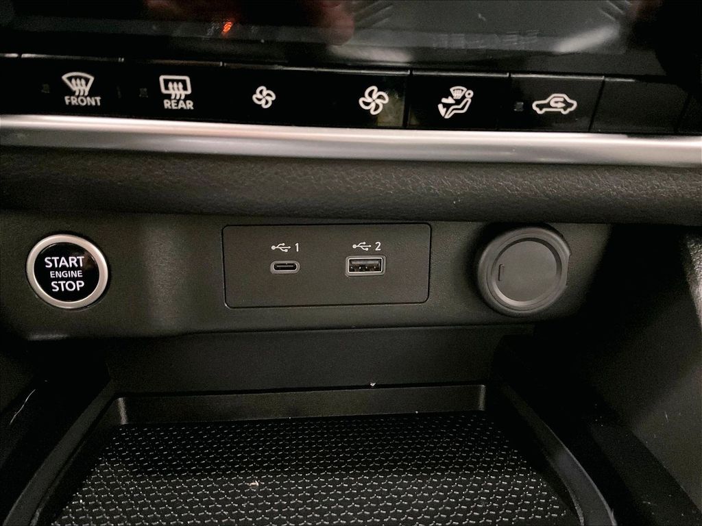 2023 Nissan Rogue — photo 26