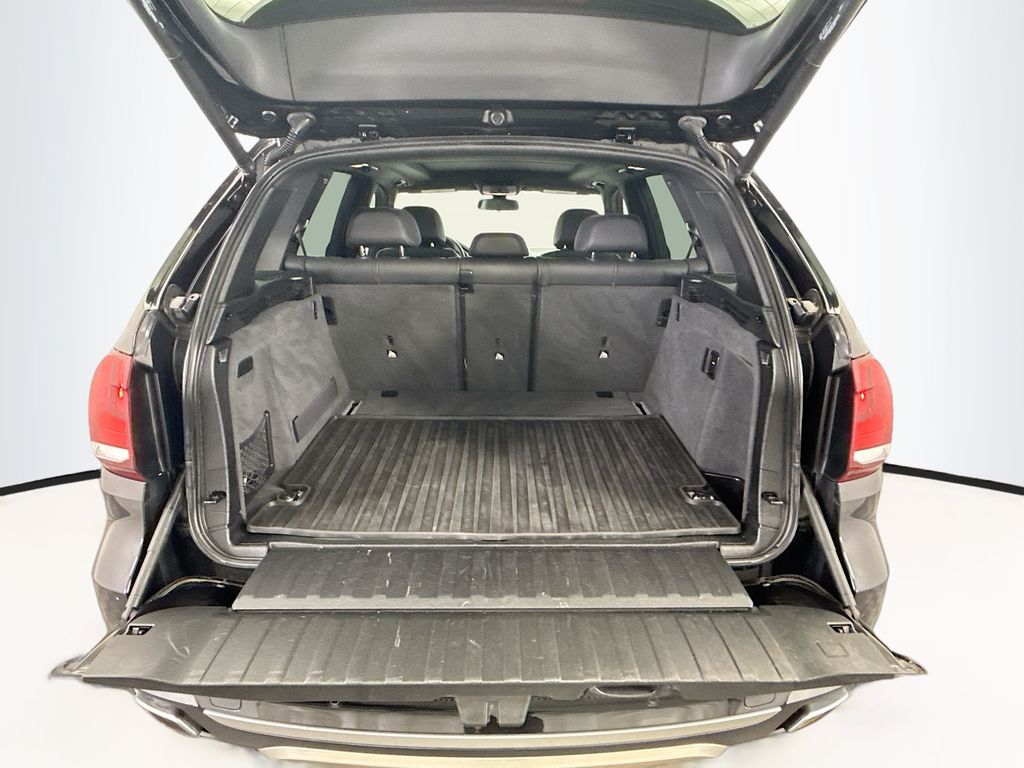 Thumbnail: 2018 BMW X5 - 27