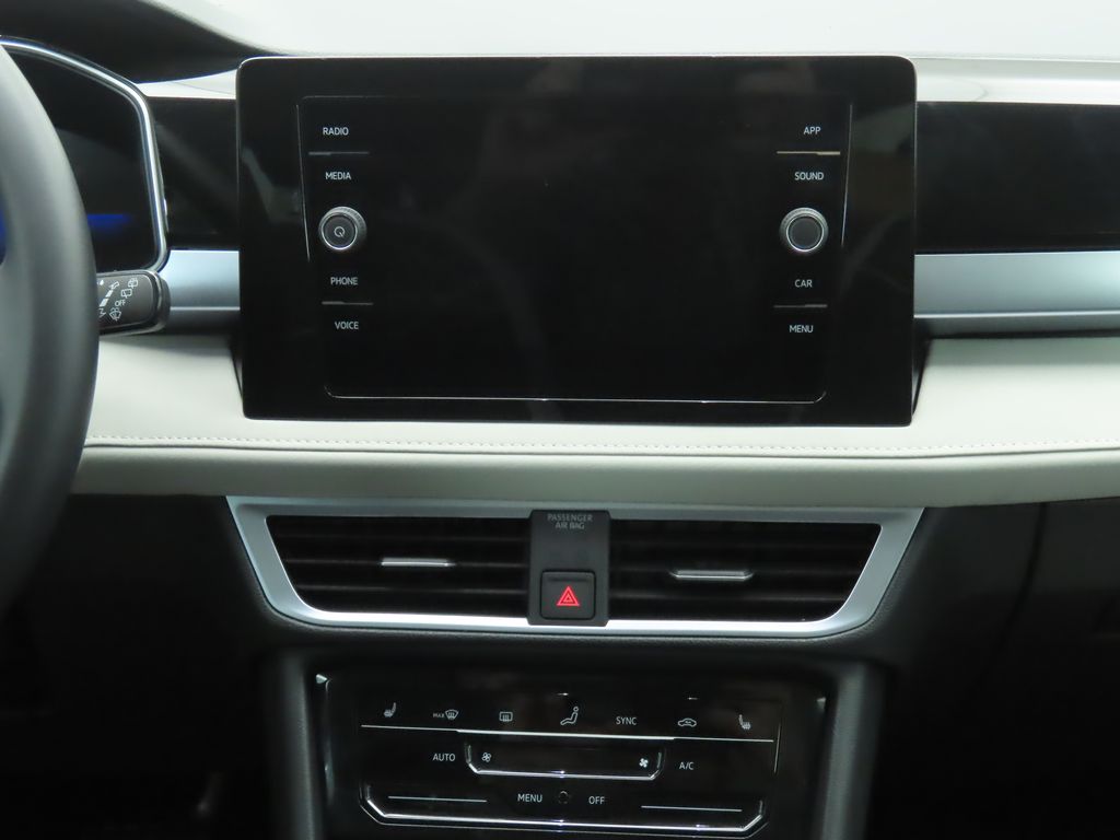 Thumbnail: 2025 Volkswagen Taos - 14