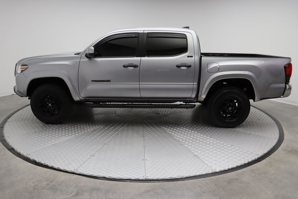 2021 Toyota Tacoma SR5 12