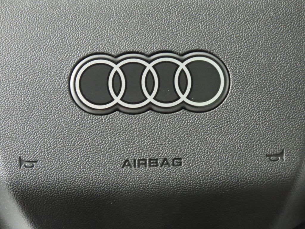 Thumbnail: 2026 Audi Q5 - 17