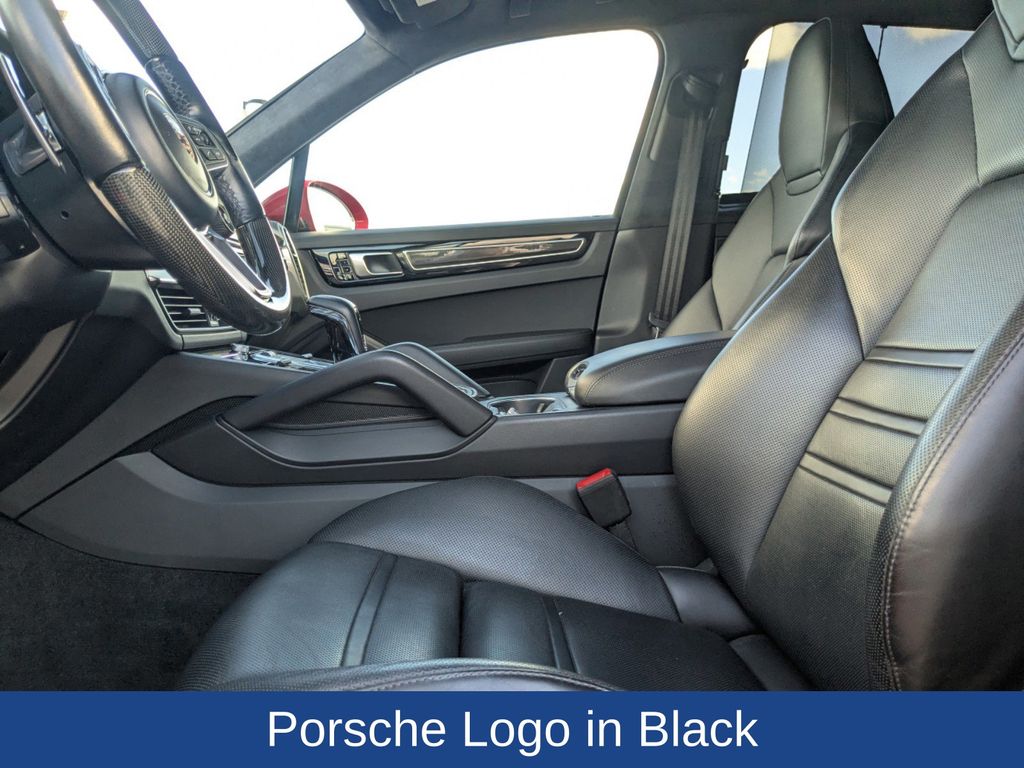 2021 Porsche Cayenne GTS