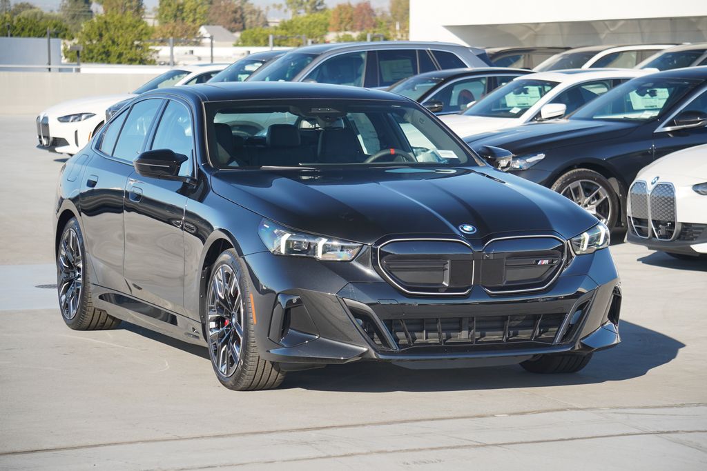 2025 BMW i5 M60 3