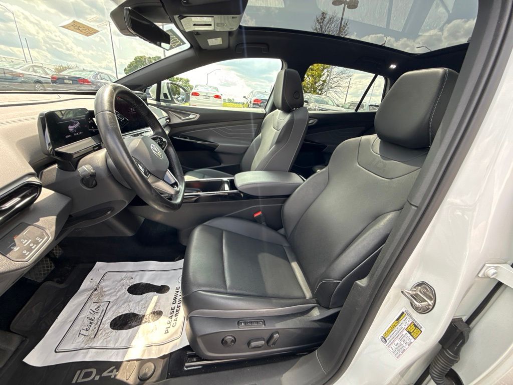 2023 Volkswagen ID.4 Pro S Plus White/off-white at Subaru and VW of Moon Township