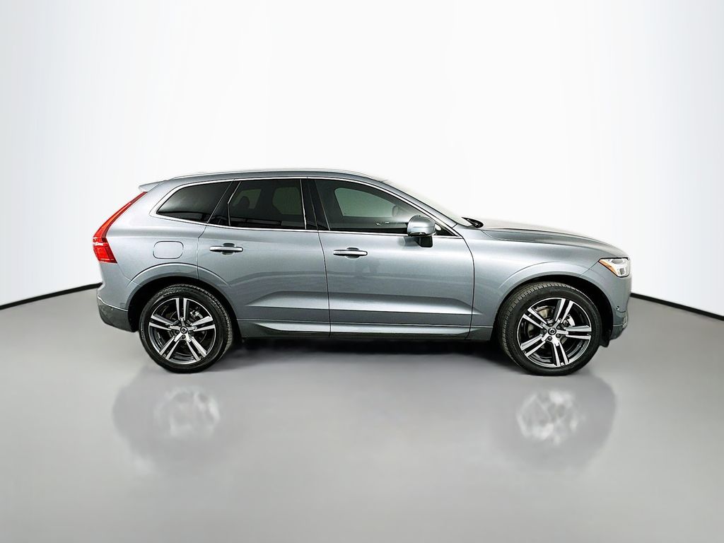 Thumbnail: 2019 Volvo XC60 - 4