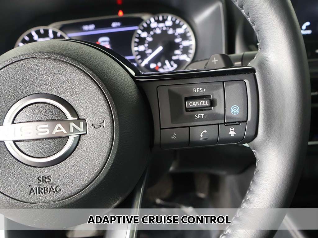 Used 2023 Black Nissan SL image 5