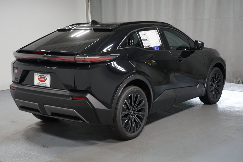 Thumbnail: 2026 Toyota C-HR - 8