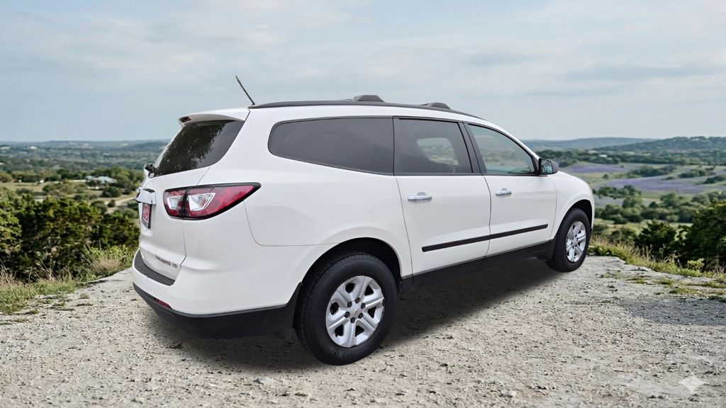 Used Car 2015 Chevrolet Traverse  Ls For Sale Under $10,000 In Austin, Texas