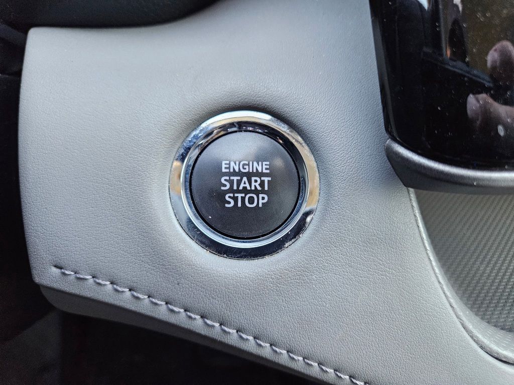 Thumbnail: 2023 Toyota Highlander - 29