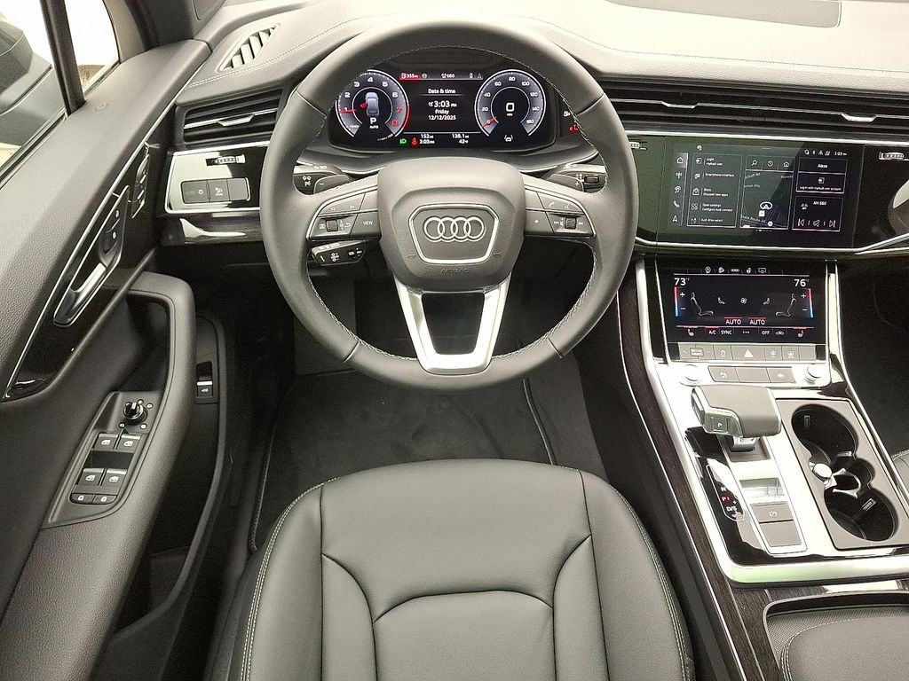 Thumbnail: 2026 Audi Q7 - 7