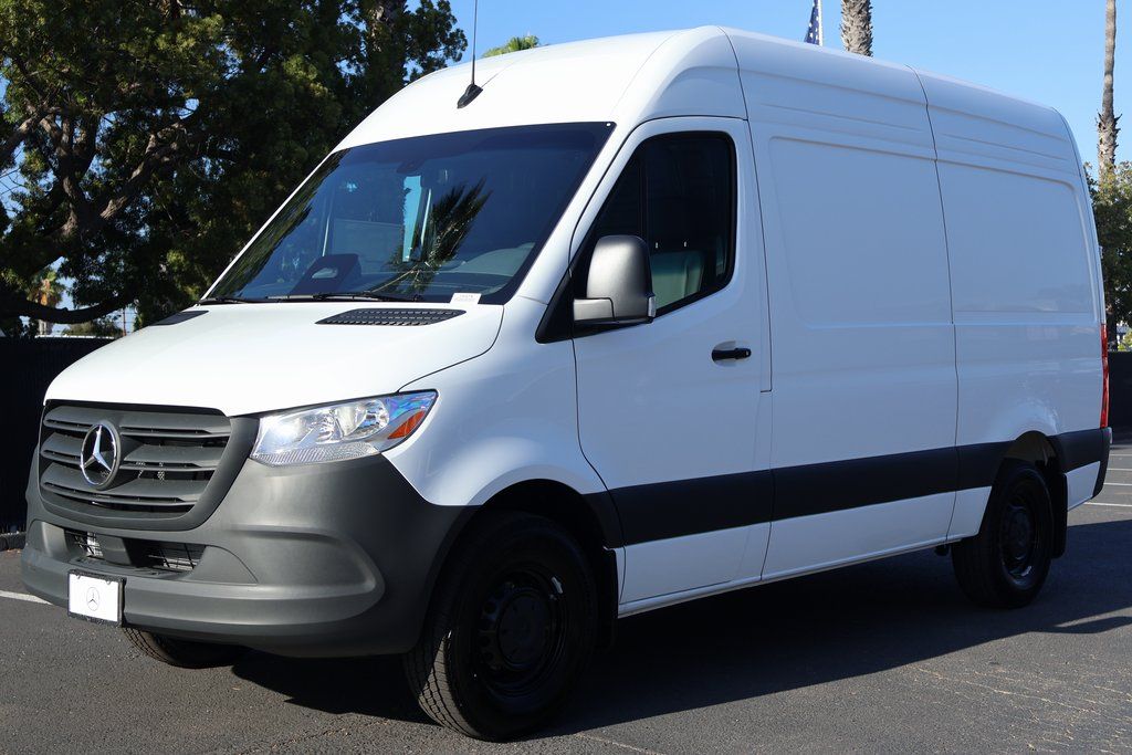 Thumbnail: 2026 Mercedes-Benz Sprinter - 1