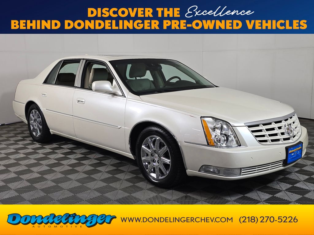 White Diamond Tricoat 2011 Cadillac DTS Premium FWD Sedan Front-Wheel Drive 4-Speed Automatic Overdrive