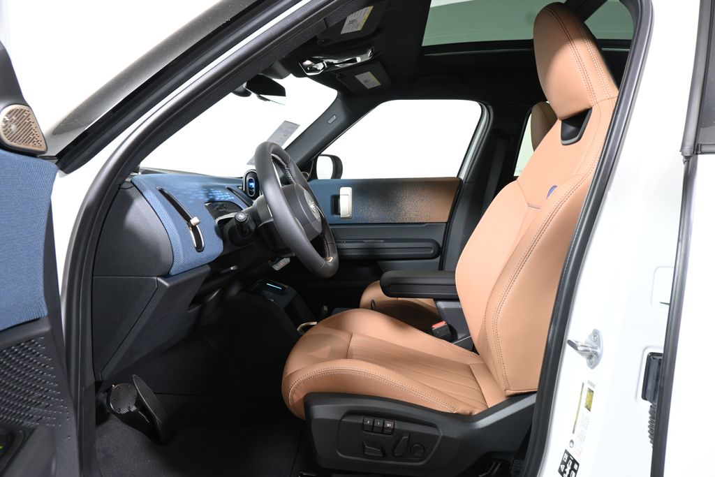 Thumbnail: 2027 MINI Cooper Countryman - 3