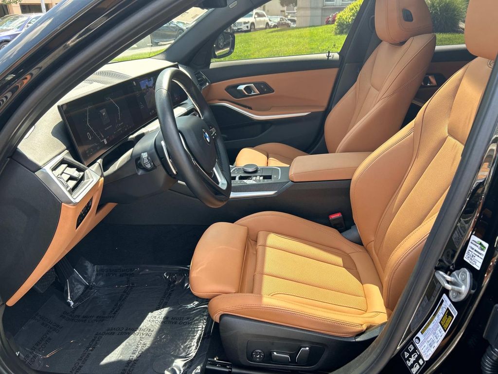 Thumbnail: 2024 BMW 3 Series - 17