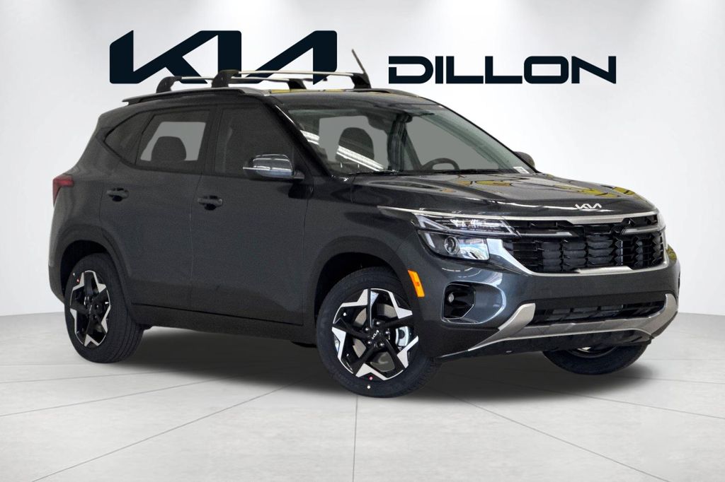 Gravity Gray 2026 Kia Seltos SUV / Crossover All-Wheel Drive Continuously Variable Transmission