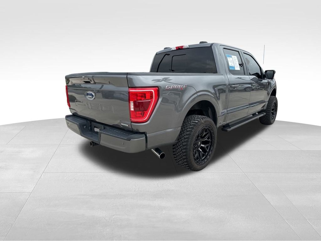 2022 Ford F-150 XLT 8