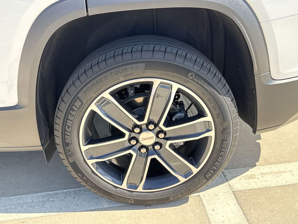 Thumbnail: 2023 GMC Acadia - 18