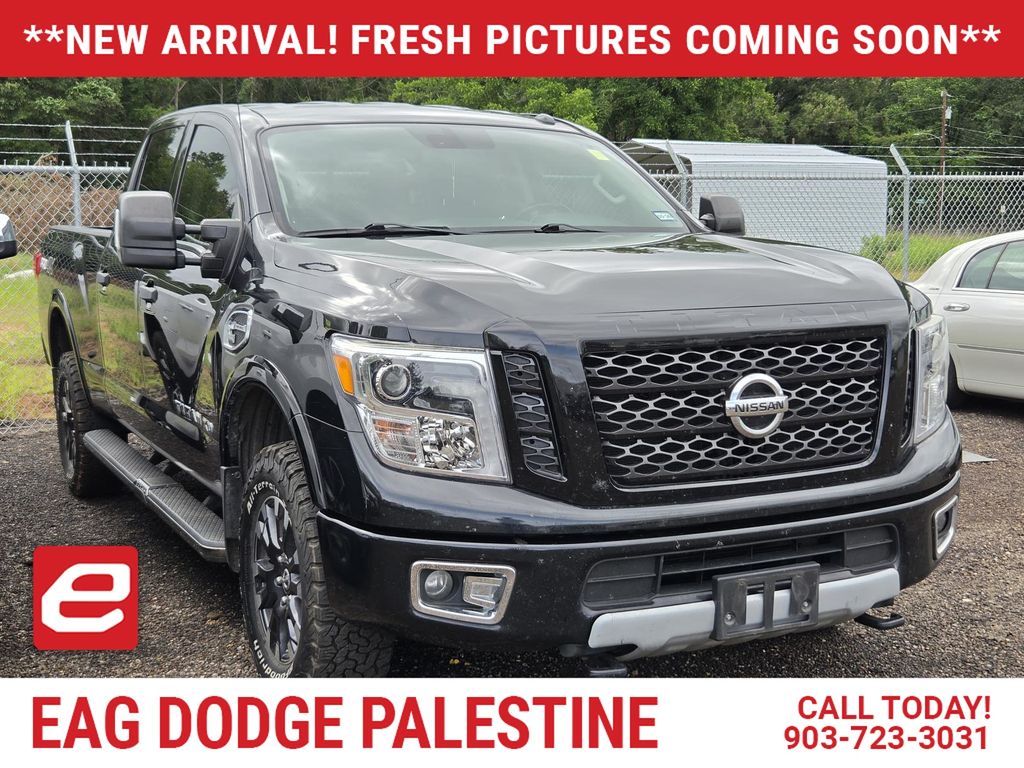 2019 Nissan Titan XD PRO-4X Crew Cab 4WD
