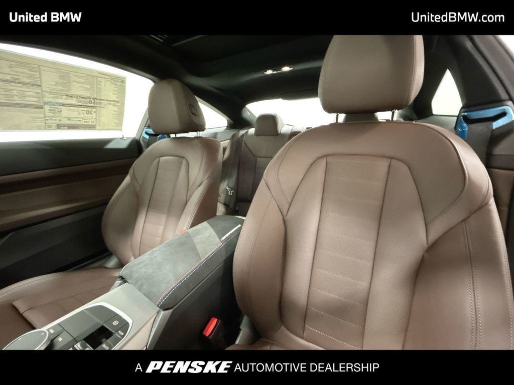 Thumbnail: 2026 BMW 4 Series - 13