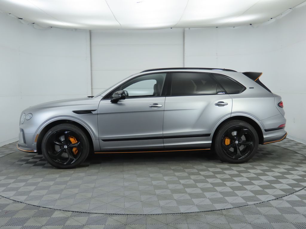 Thumbnail: 2024 Bentley Bentayga - 8