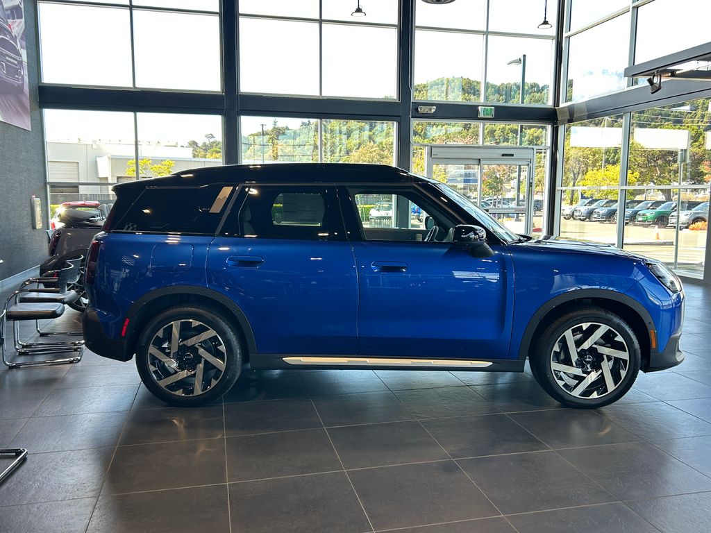 Thumbnail: 2025 MINI Cooper Countryman - 6