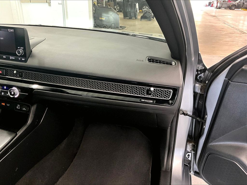 2023 Honda Civic — photo 13