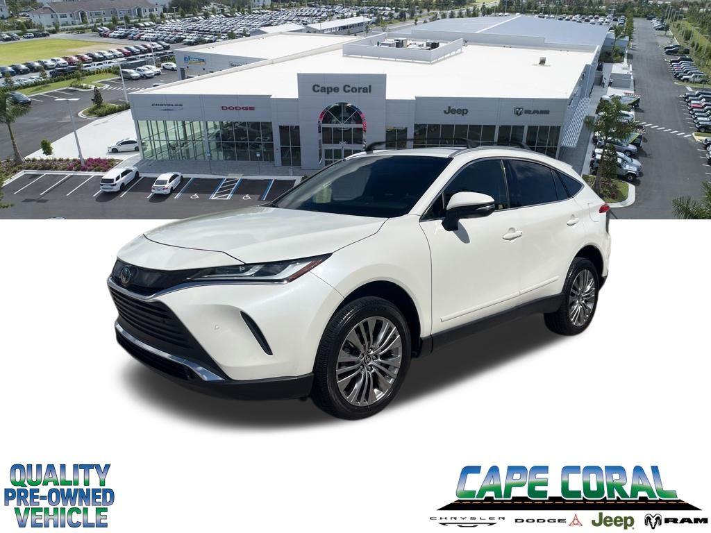 White (Blizzard Pearl) 2022 Toyota Venza SUV / Crossover All-Wheel Drive Continuously Variable Transmission