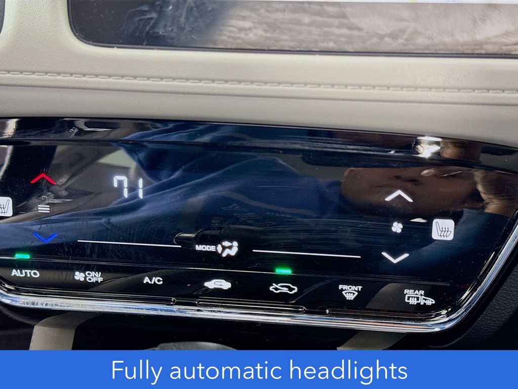 Used Car 2020 Honda Hr-v  Touring For Sale Under $30,000 In Austin, Texas