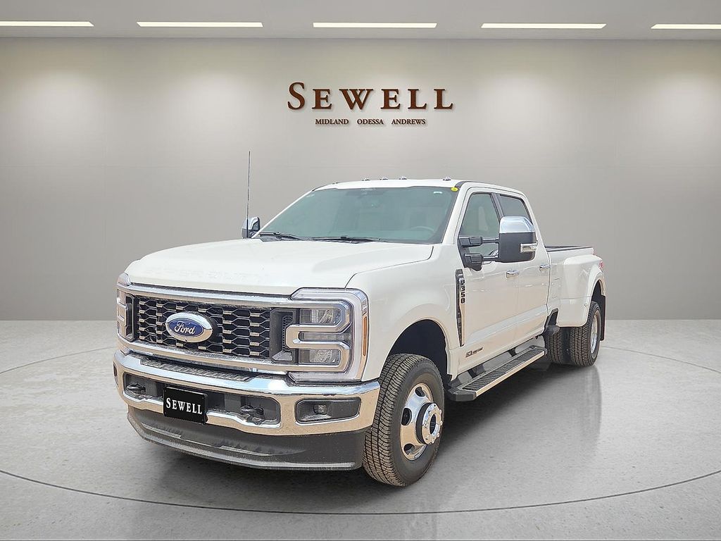 2026 Ford F-350SD Lariat