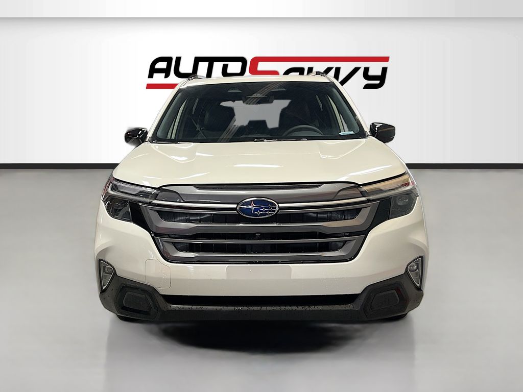 Used 2025 Crystal White Pearl Subaru Touring image 2