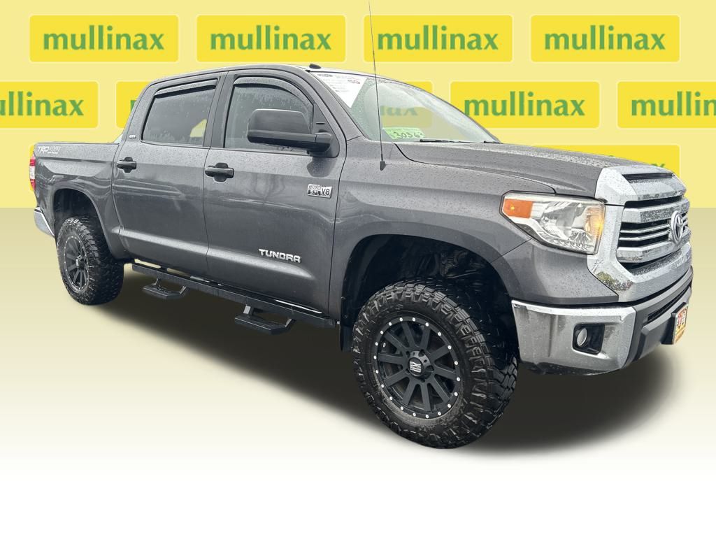 2017 Toyota Tundra SR5 CrewMax 5.7L 4WD