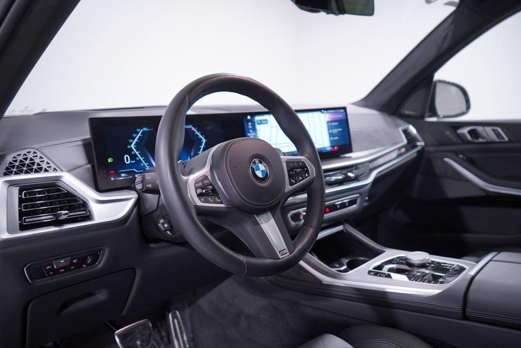 2023 BMW X7 xDrive40i 6