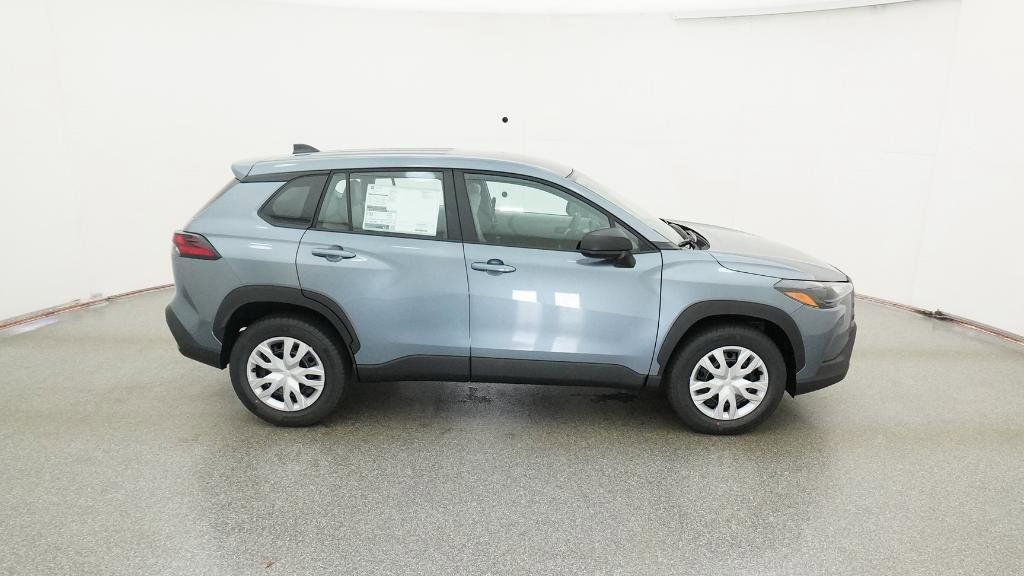 Thumbnail: 2026 Toyota Corolla Cross - 4