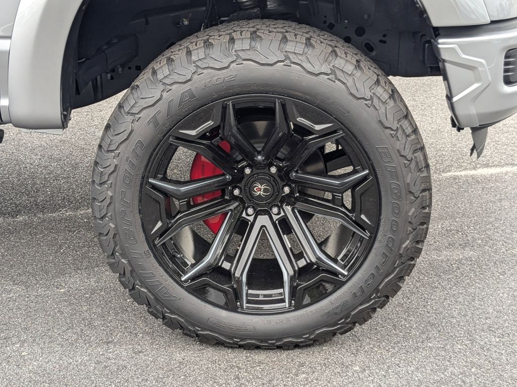 2024 Ford F-150 Black Widow