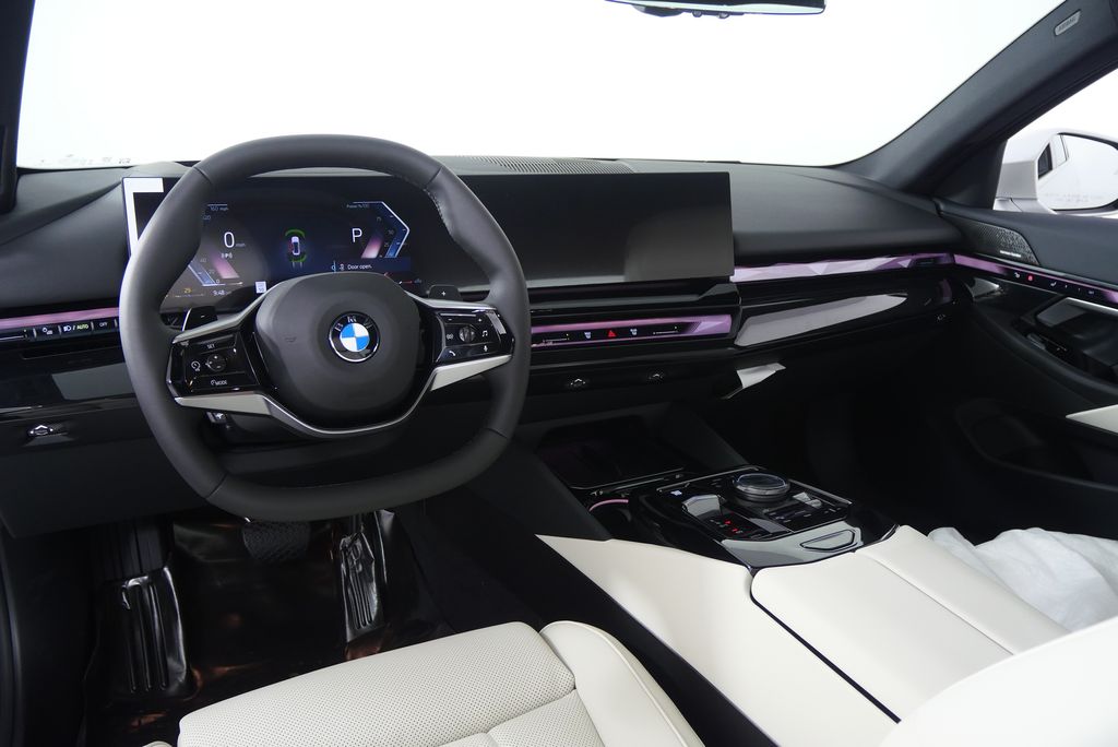 Thumbnail: 2026 BMW 5 Series - 19