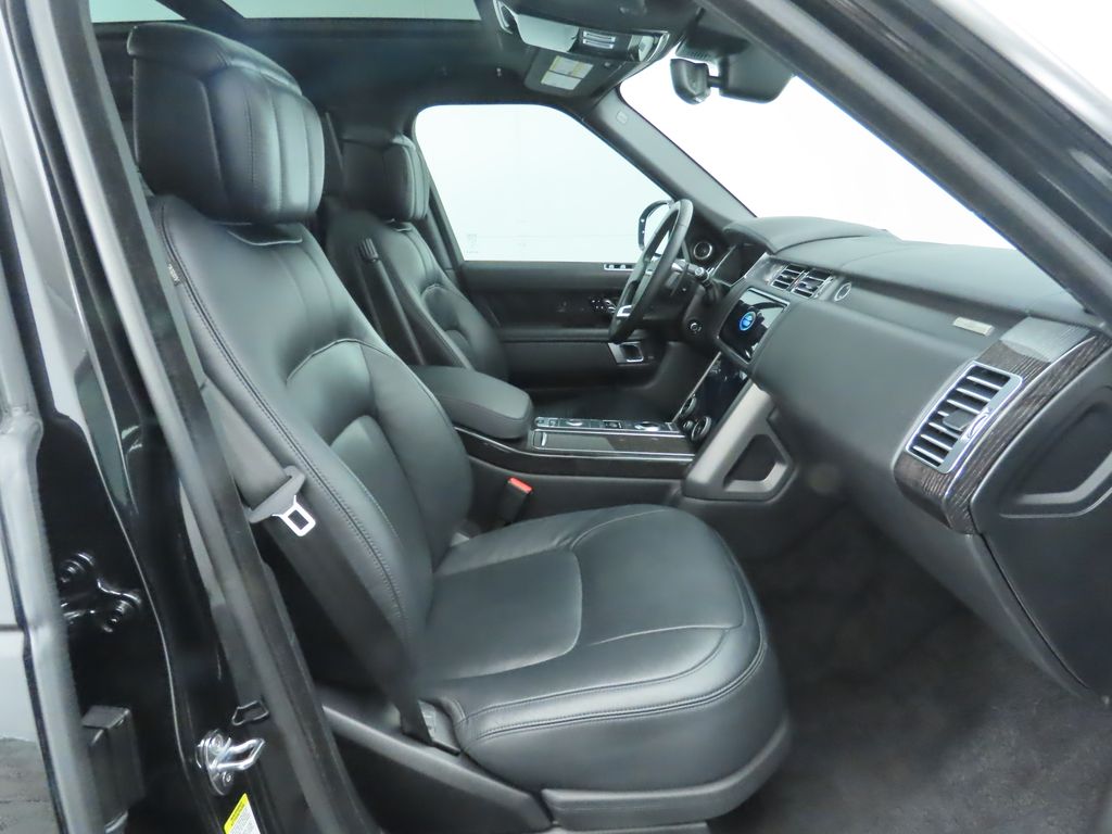 Thumbnail: 2021 Land Rover Range Rover - 21