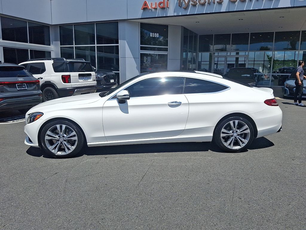 Thumbnail: 2017 Mercedes-Benz C-Class - 7