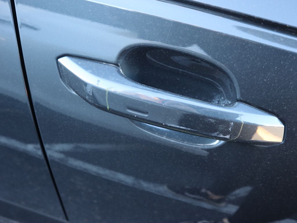 Thumbnail: 2017 Audi A4 - 21