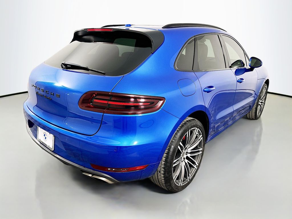Thumbnail: 2017 Porsche Macan - 5