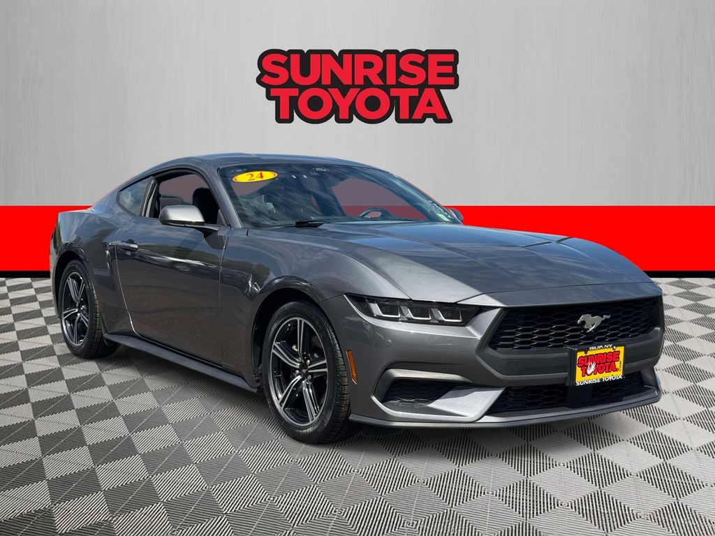 2024 Ford Mustang EcoBoost Fastback's photo