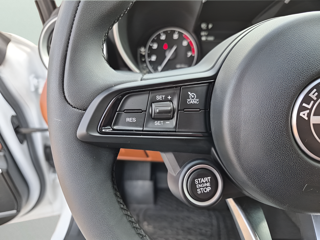 Used Car 2021 Alfa Romeo Giulia  For Sale Under $25,000 In Austin, Texas