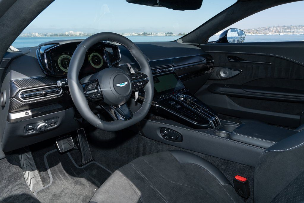 2026 Aston Martin Vantage Base - Photo 14