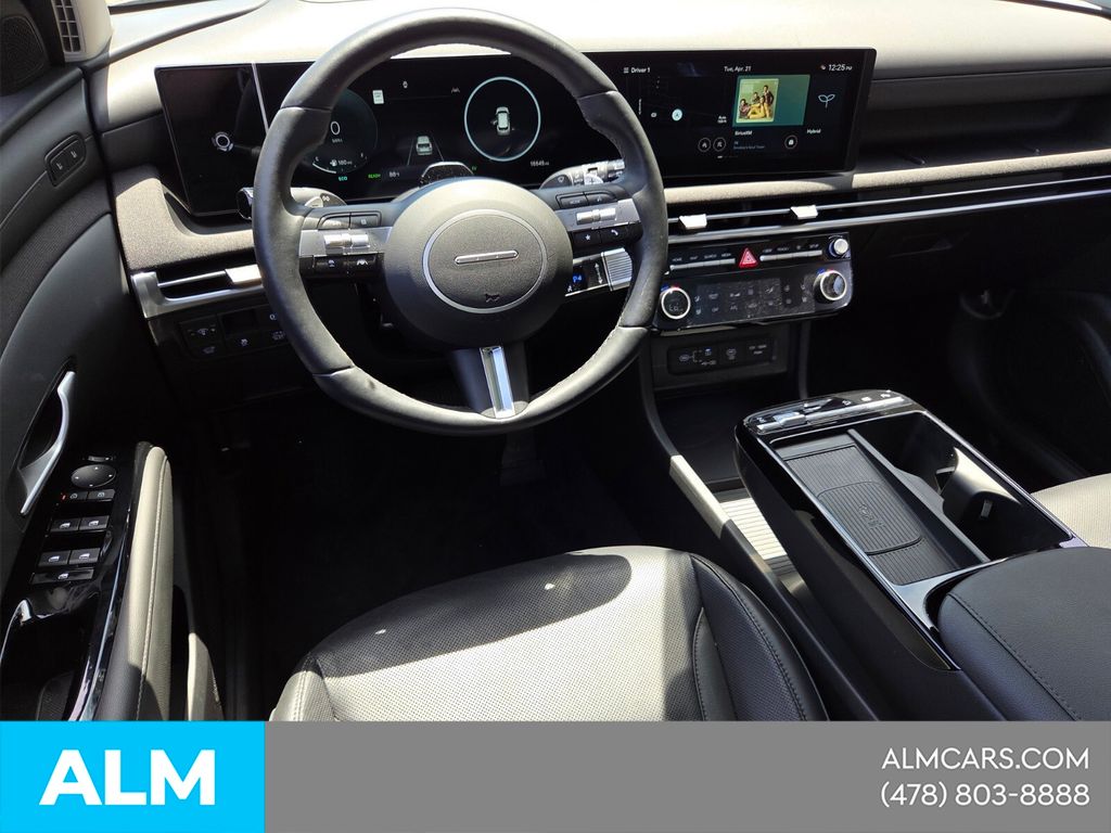 Used 2025 Gray Hyundai Limited image 7