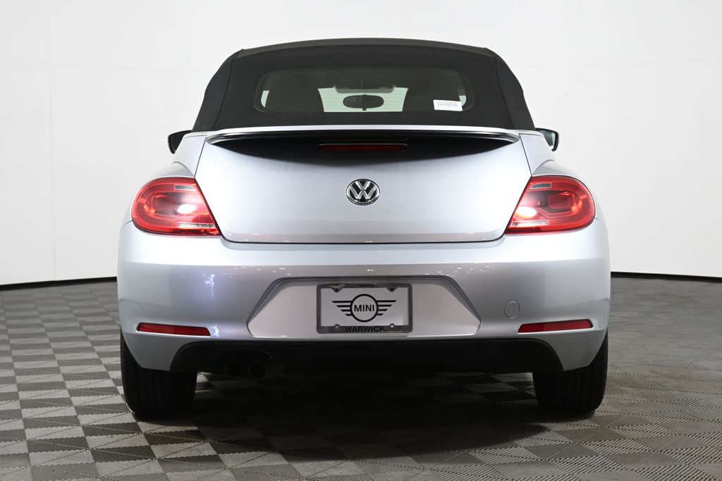 2015 Volkswagen Beetle  7